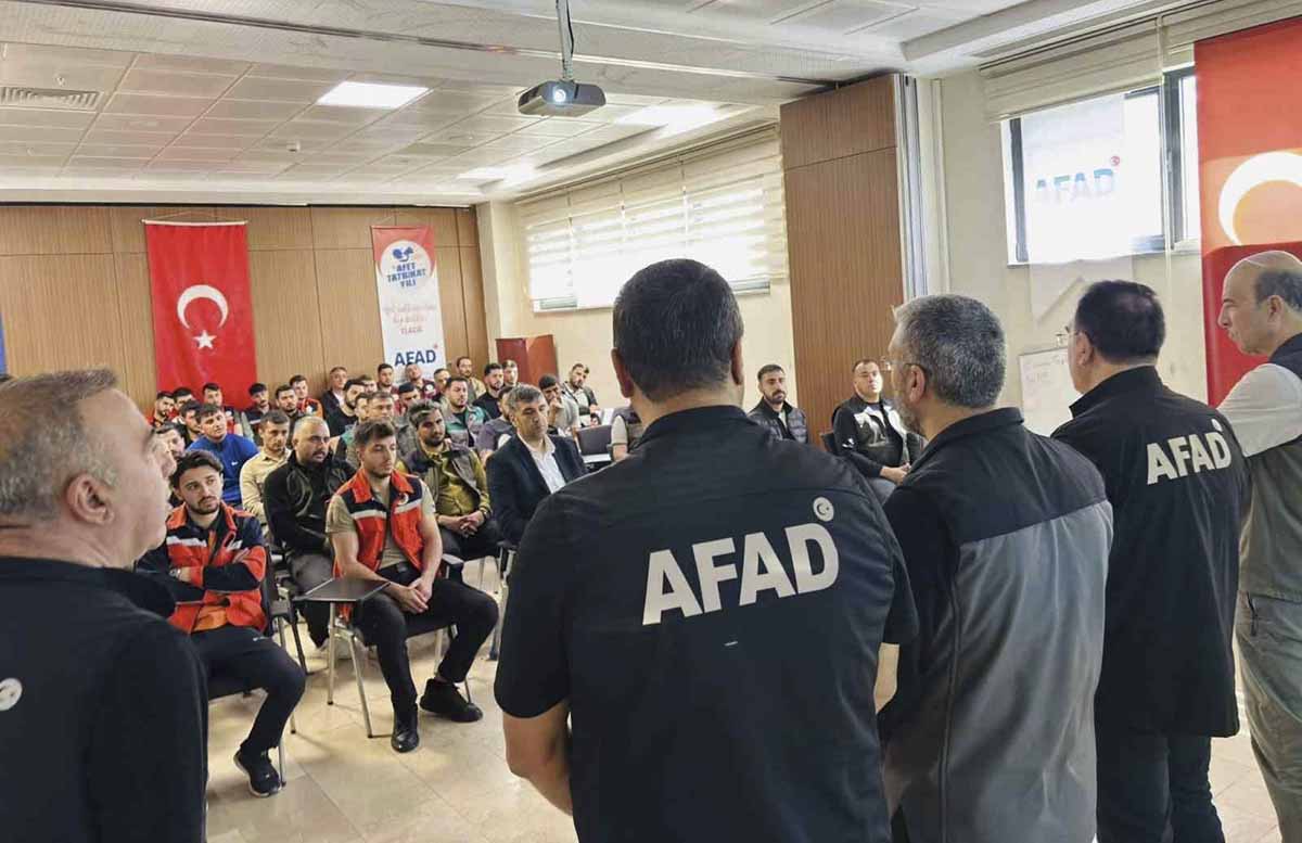 Elazığ’da Orman Bölge Müdürlüğü personeline afet eğitimi