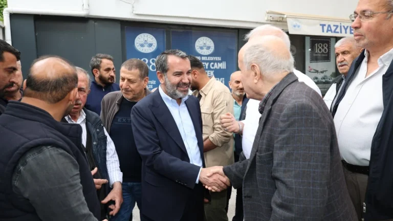 Başkan Şerifoğulları Nailbey Mahallesi’ndeki çalışmaları inceledi haber görseli