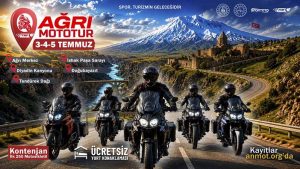 Ağrı Dağı eteklerinde motosiklet sürüşü gerçekleştiren MotoTur katılımcıları