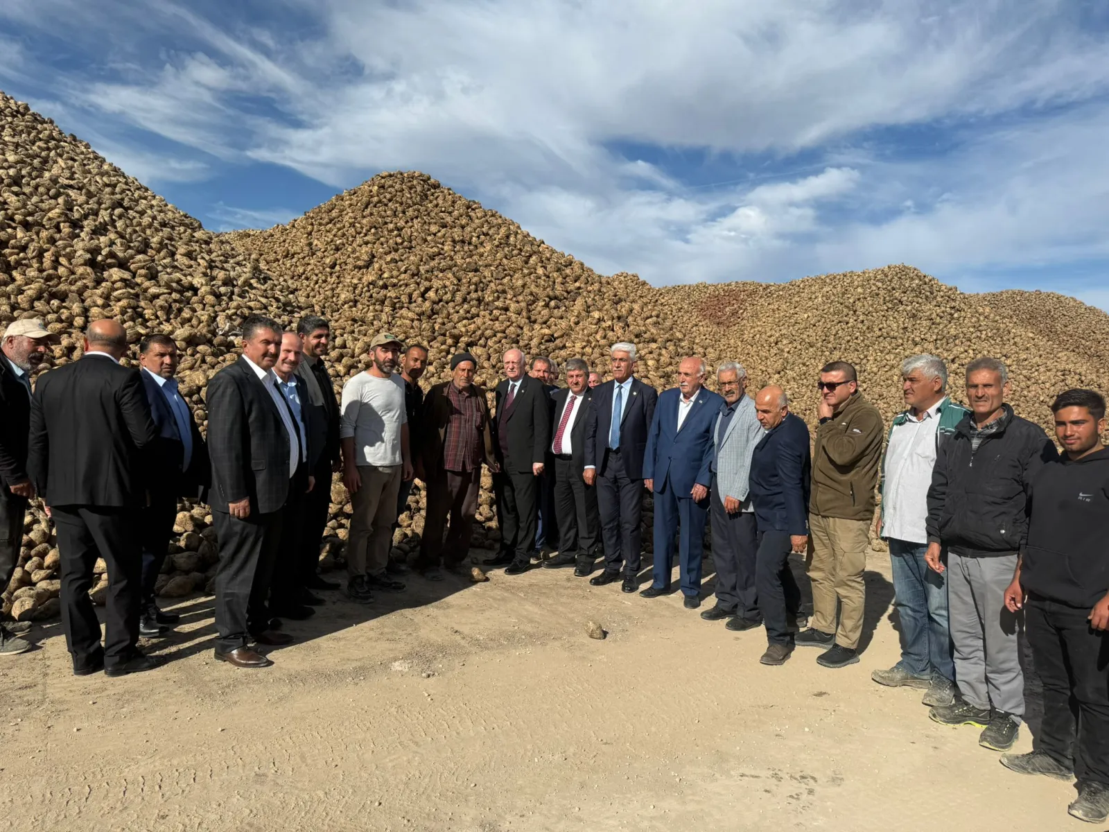 TZOB Genel Başkanı Bayraktar, Elazığ’da Üreticilerle Buluştu