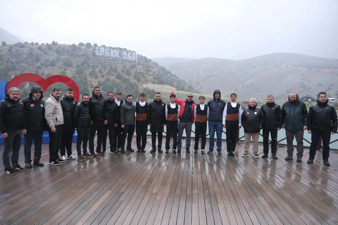 Manşet: Erzincan, 2026 Cross Snowboard Avrupa Kupası’na ev sahipliği yapacak