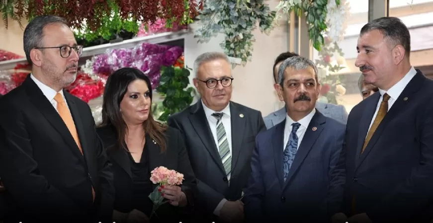 MİLLETVEKİLİ KELEŞ İZMİR'DE: "ENGELSİZ YAŞAM İÇİN SAHADAN GELEN SESLERİ DİNLİYORUZ"